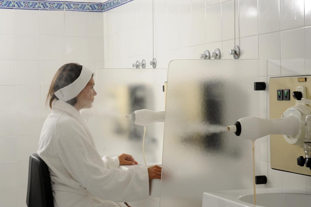 Hotel La Villarosa Terme Ísquia Instalações foto