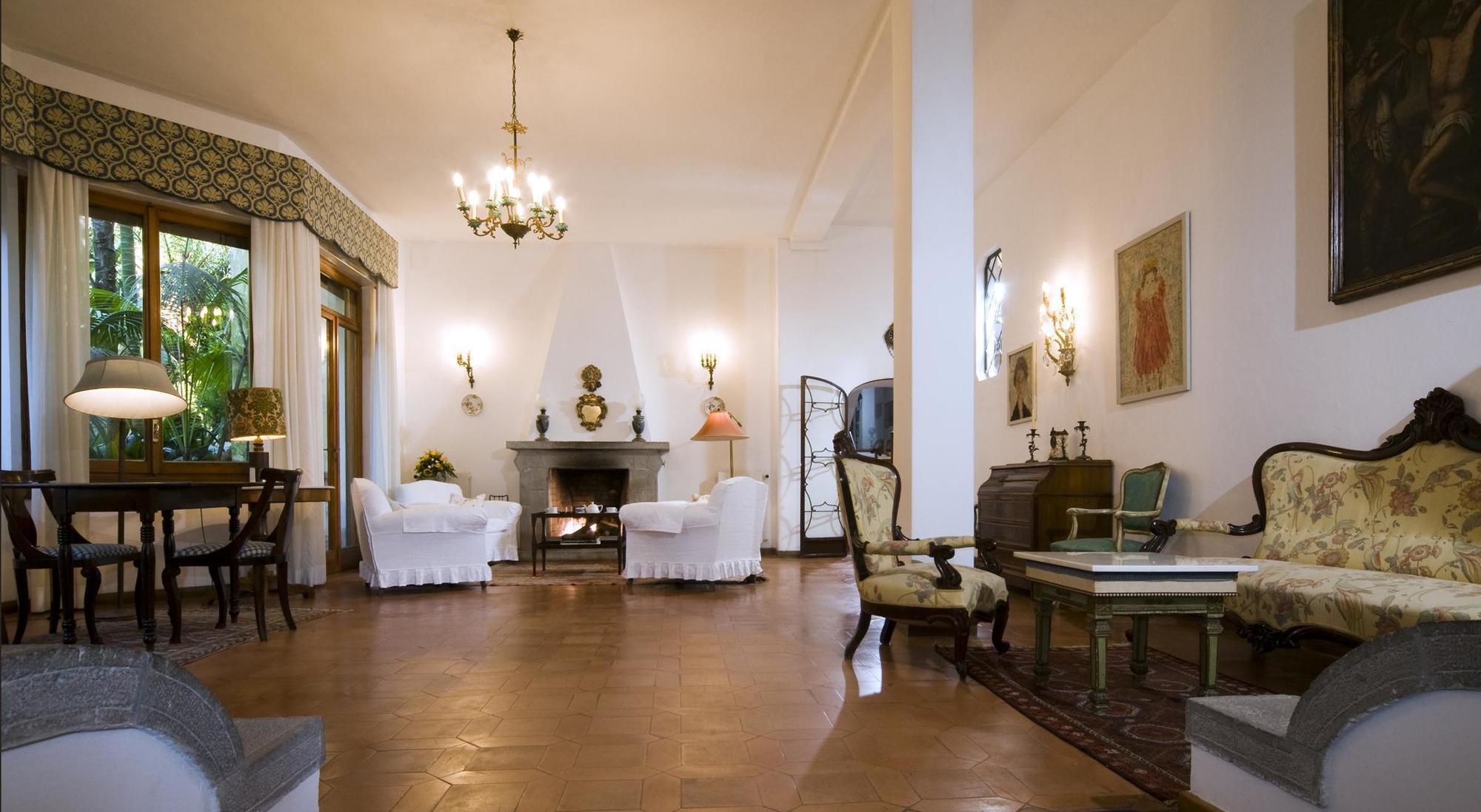 Hotel La Villarosa Terme Ísquia Interior foto